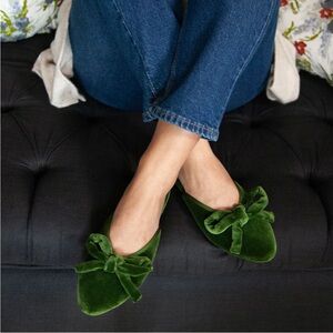 Olivia Morris at Home Daphne Slipper 37 Lime Velvet Luxury Bow House Shoe GUC